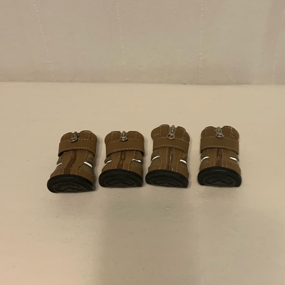 Burgham Dog Boots - Picture 3 of 3